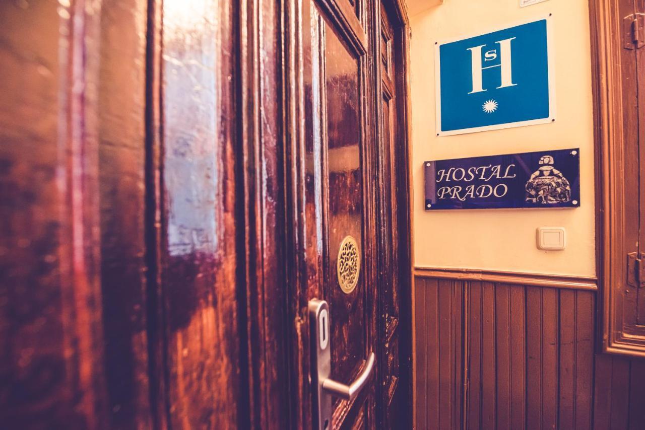 Hostal Prado Madrid Exteriör bild